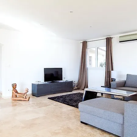 Villa Vue Imprenable Sur La Mediterranee *